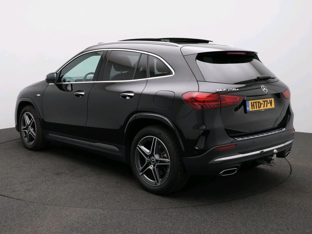 Mercedes-Benz GLA 250 e Business Solution AMG | Panorama - Sch imagem 3