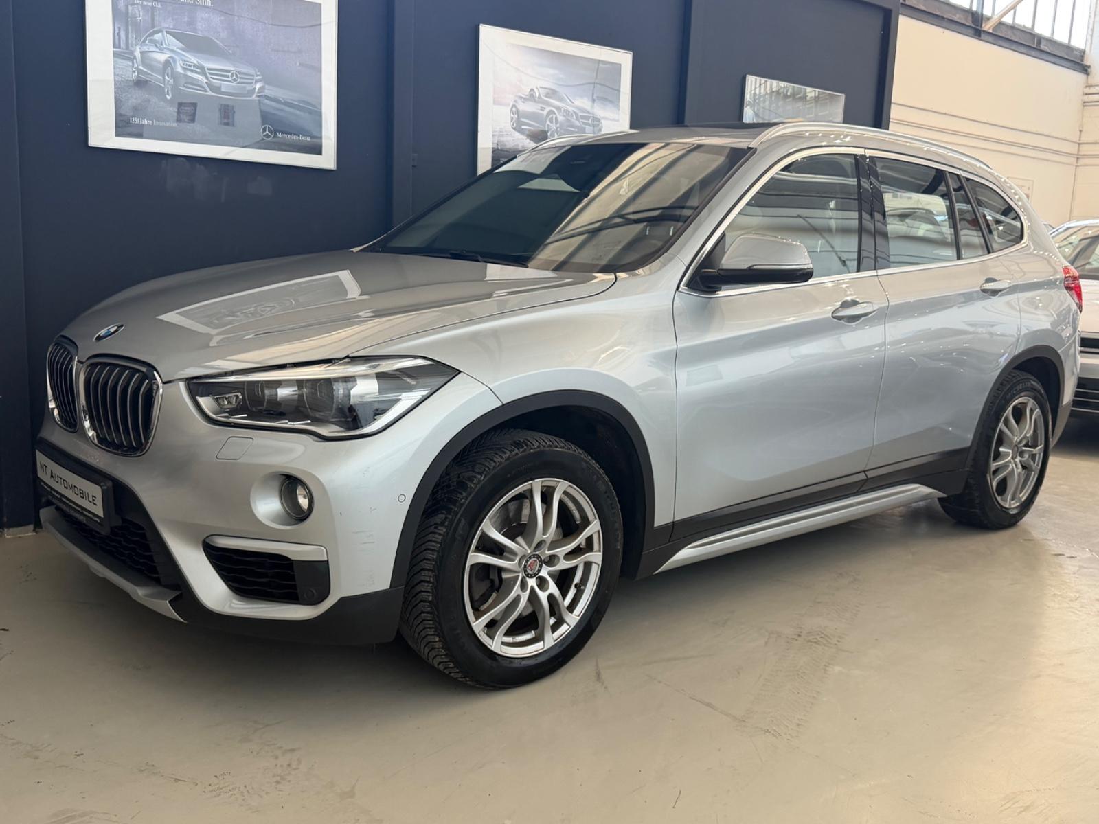 BMW X1 xDrive 25i HUD Pano Leder Memory LED Harman