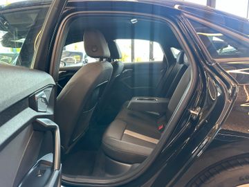 Audi A3 Limousine 30 TFSI advanced *LED*Virtuel*NAVI*