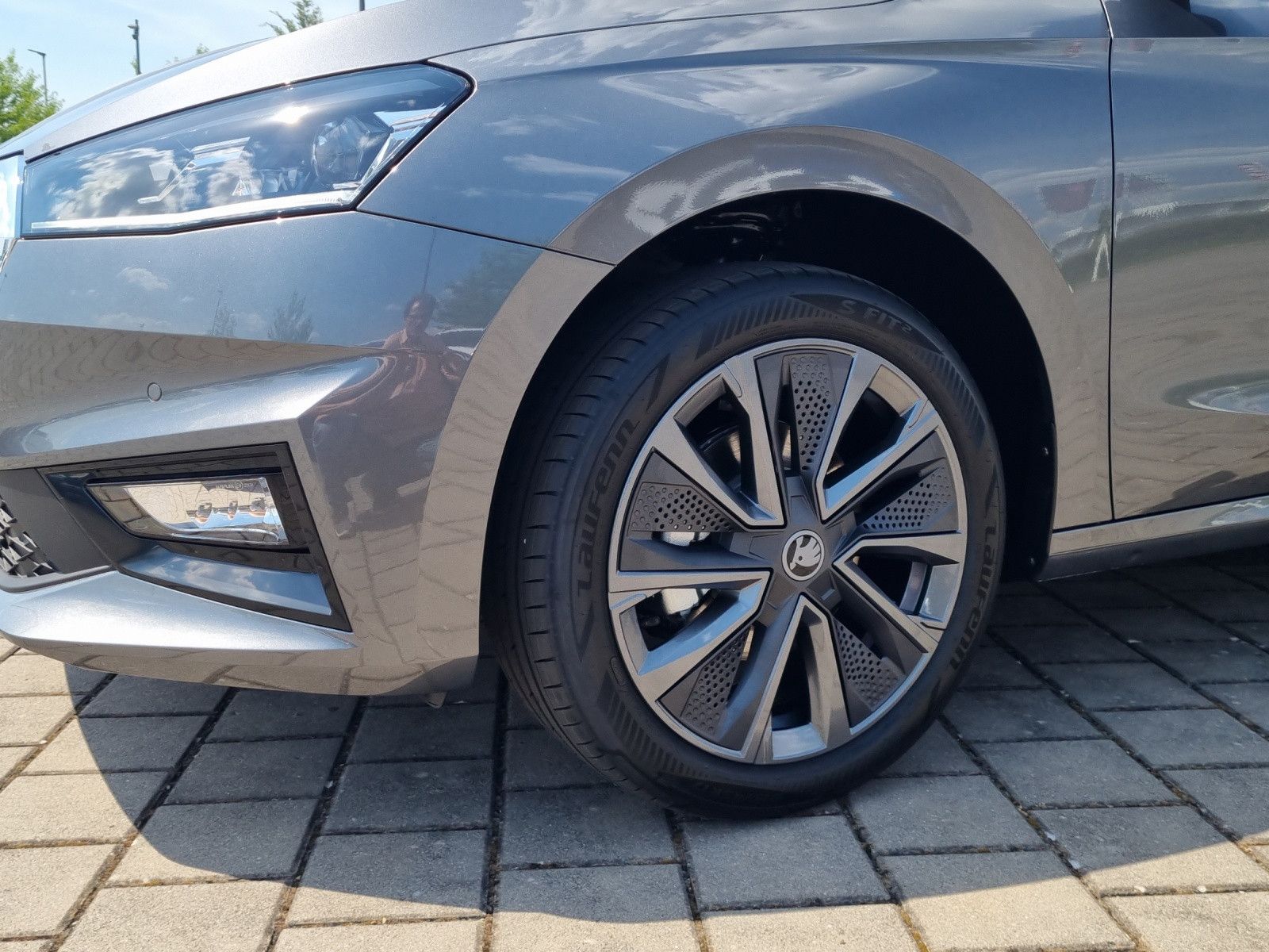 Fahrzeugabbildung SKODA Fabia Balance 1,0TSI 17" Winter+ Fahrassi 50L