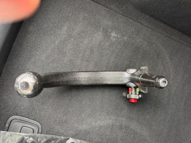 Fahrzeugabbildung Mercedes-Benz GLA 250 4Matic AMG Line AHK PANO RFK 19"