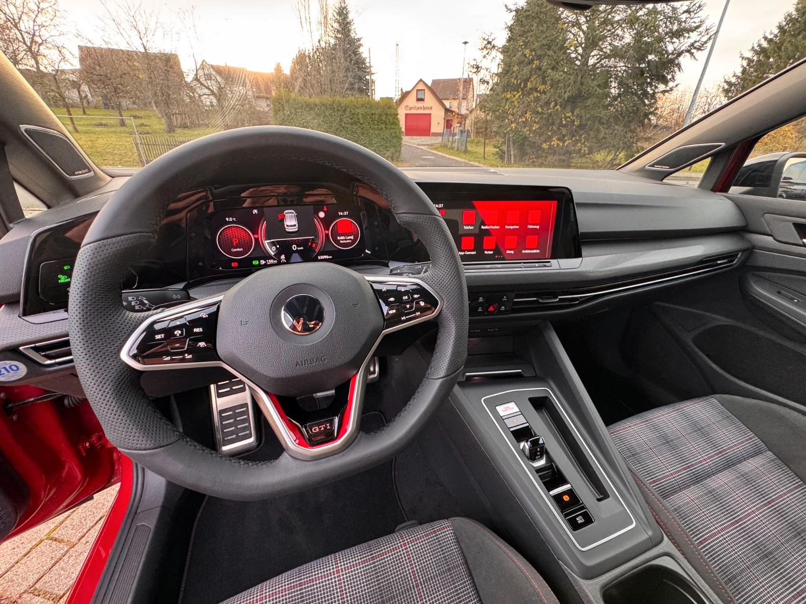 Volkswagen Golf VIII Lim. GTI mit Pano + Standheizung, миниатюра 16