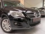 Volkswagen Tiguan Team 4Motion 2.0.l/Pano - Volkswagen Tiguan Team mit Benzin-Antrieb