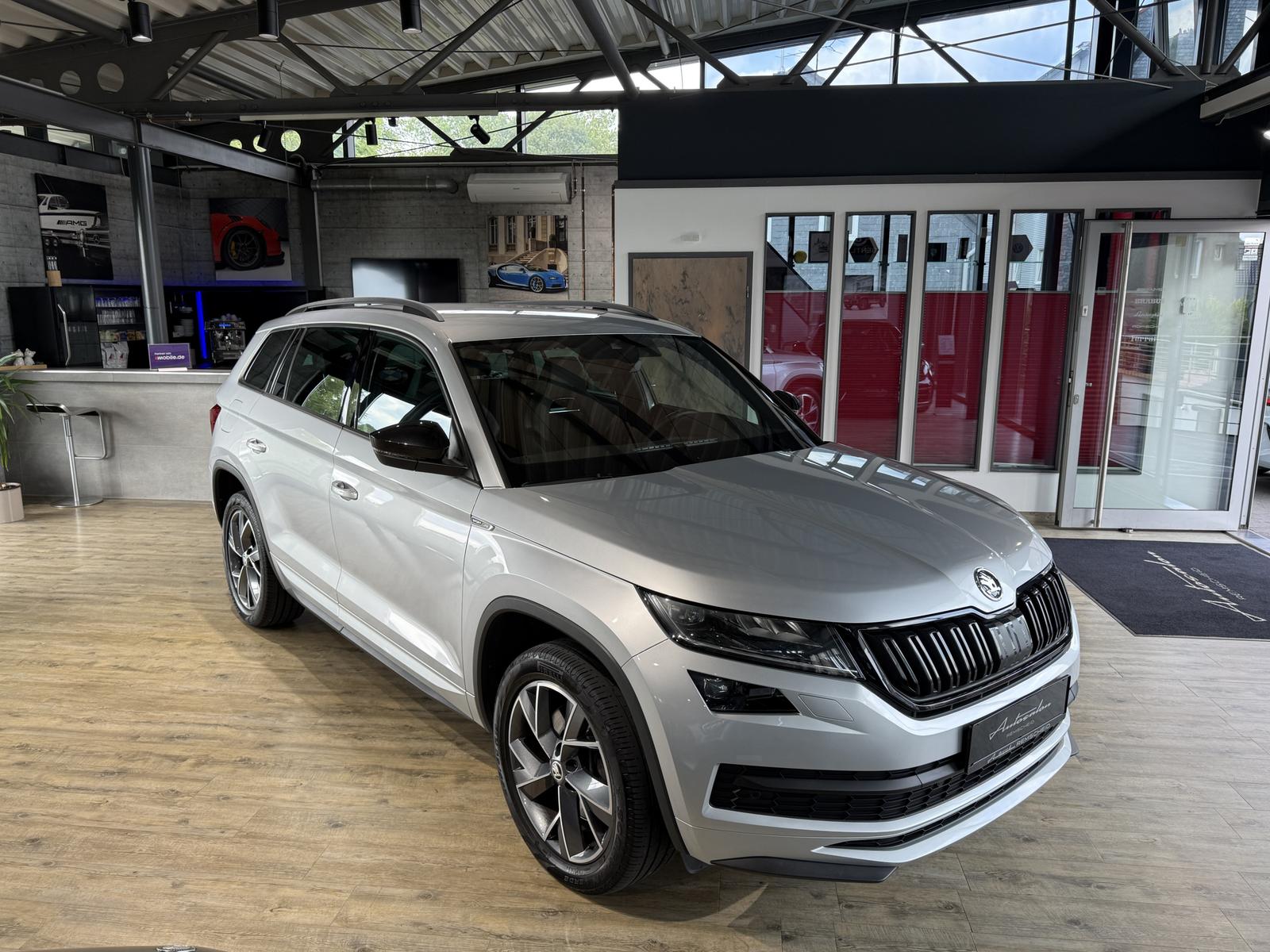 Skoda Kodiaq Sportline 4x4*7-SITZER*LED*KAMERA*AHK*