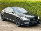 Mercedes-Benz S 420 CDI Lim. LEDER NAVI XENON - Mercedes-Benz S 420 mit Diesel-Antrieb