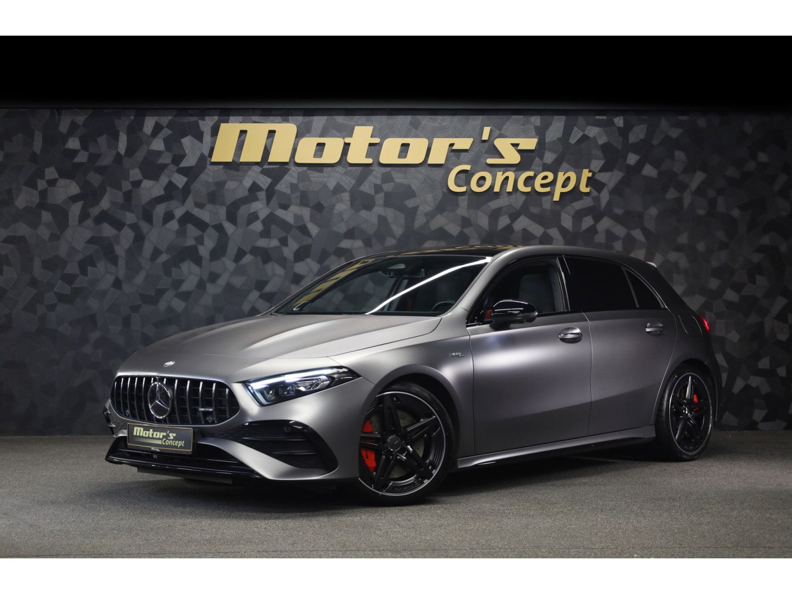 Mercedes-Benz A 35 AMG 4 MATIC