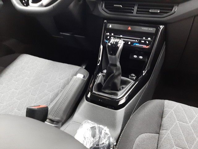 Fahrzeugabbildung Volkswagen T-Cross Life 1.0TSI Kamera ACC LED SitzHz 17"