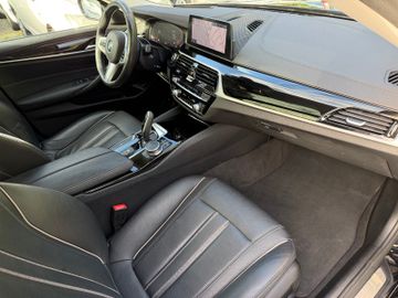 BMW 520 - 5