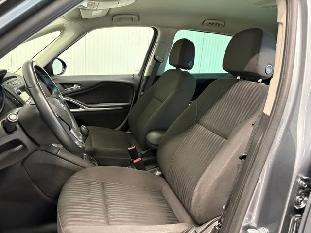 Zafira Active 1.4 Turbo LED NAVI SHZ TEMPO