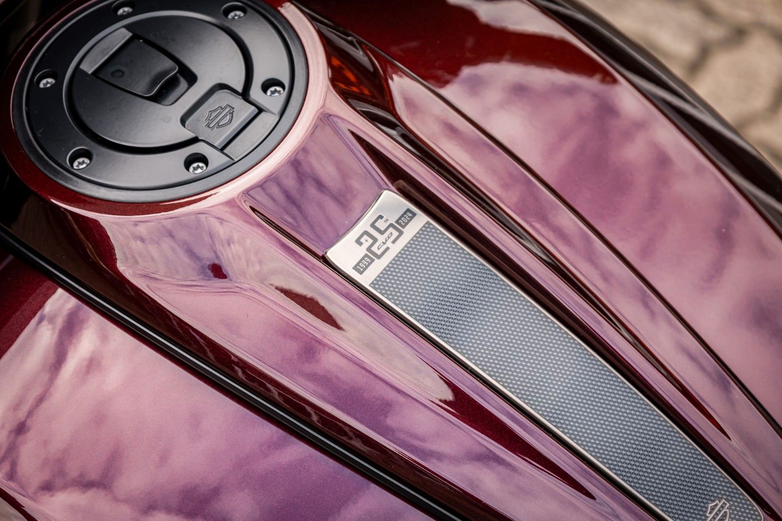 Fahrzeugabbildung Harley-Davidson CVO Street Glide FLHXSE 121 Cui - Jekill & Hyde
