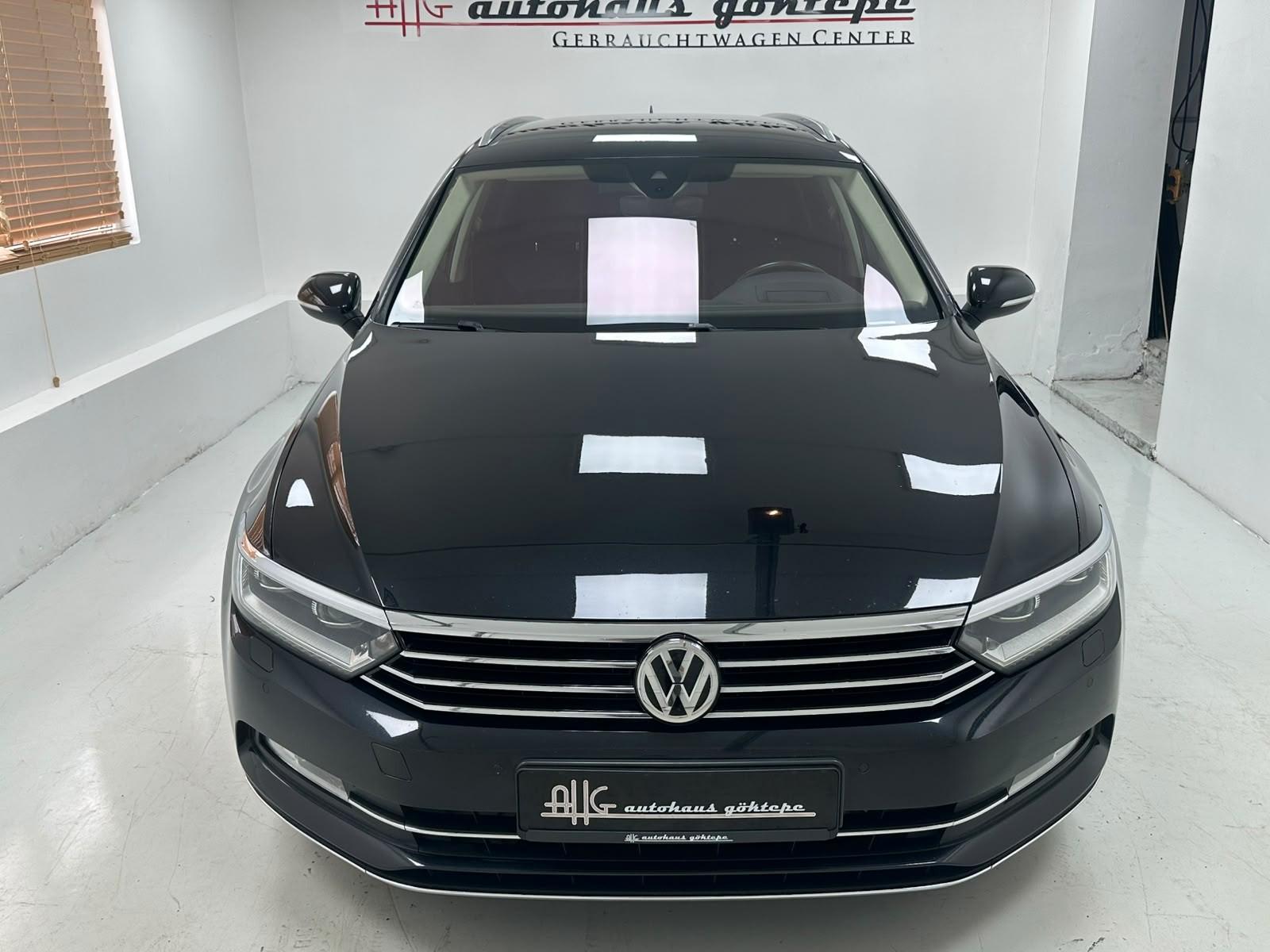 Volkswagen Passat*Highline*4Motion*HUD*CAM*ACC*LED*KEYLESS