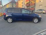 Volkswagen Touran Comfortline BMT/Start-Stopp - Volkswagen Touran mit Diesel-Antrieb: Limousine, Automatik