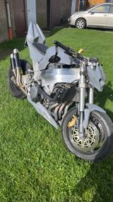 Honda CBR900 RR Fireblade SC44 - HONDA CBR 900 RR FIREBLADE