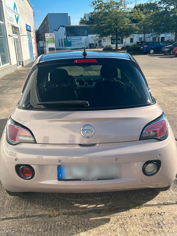 Opel Adam