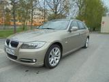 BMW 318i Touring - Benzin  71000 Km  - BMW 3er Reihe aus 2012: Kombi