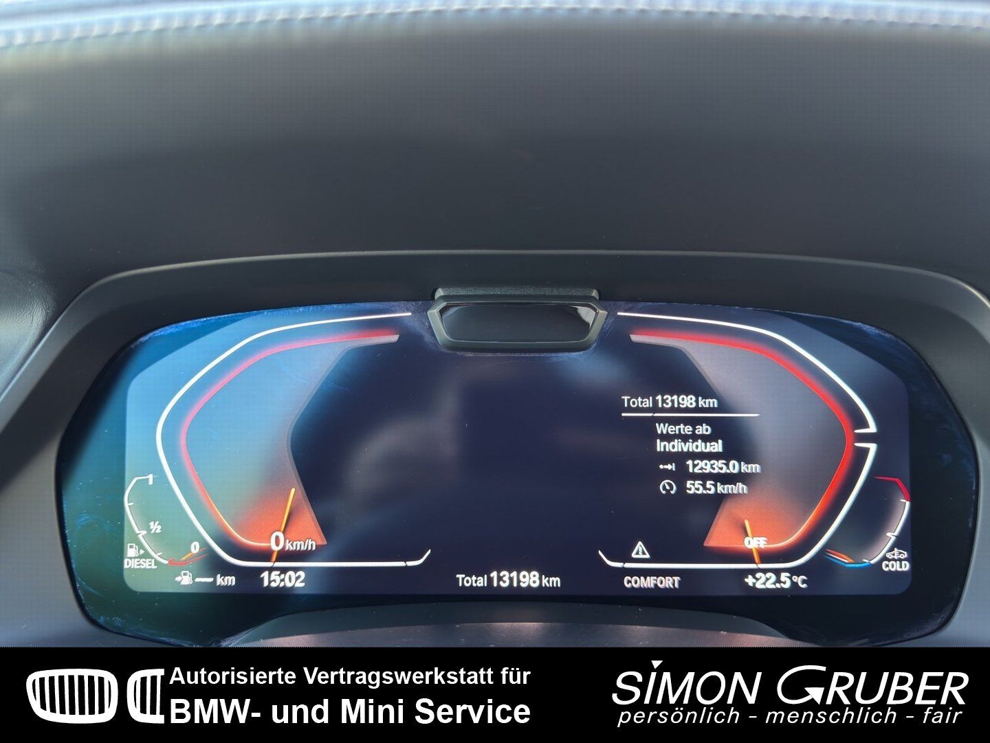 Fahrzeugabbildung BMW X5 xDrive 40d M Sport Pano Stop&GO FondEntertain