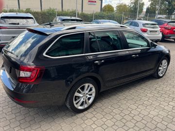 Skoda Octavia - 3