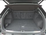 Audi Q3 40 TDI quattro S tronic S line S line - Audi Q3: Alcantara, Head-Up Display