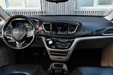 Chrysler Pacifica Klima, Blind Spot, Sitzheizung - graue Chrysler Pacifica