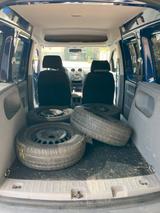 Volkswagen Caddy Life 1.4 5-Sitzer - Mehrzweckfahrzeug - Kleinbus bis 5.000 Euro