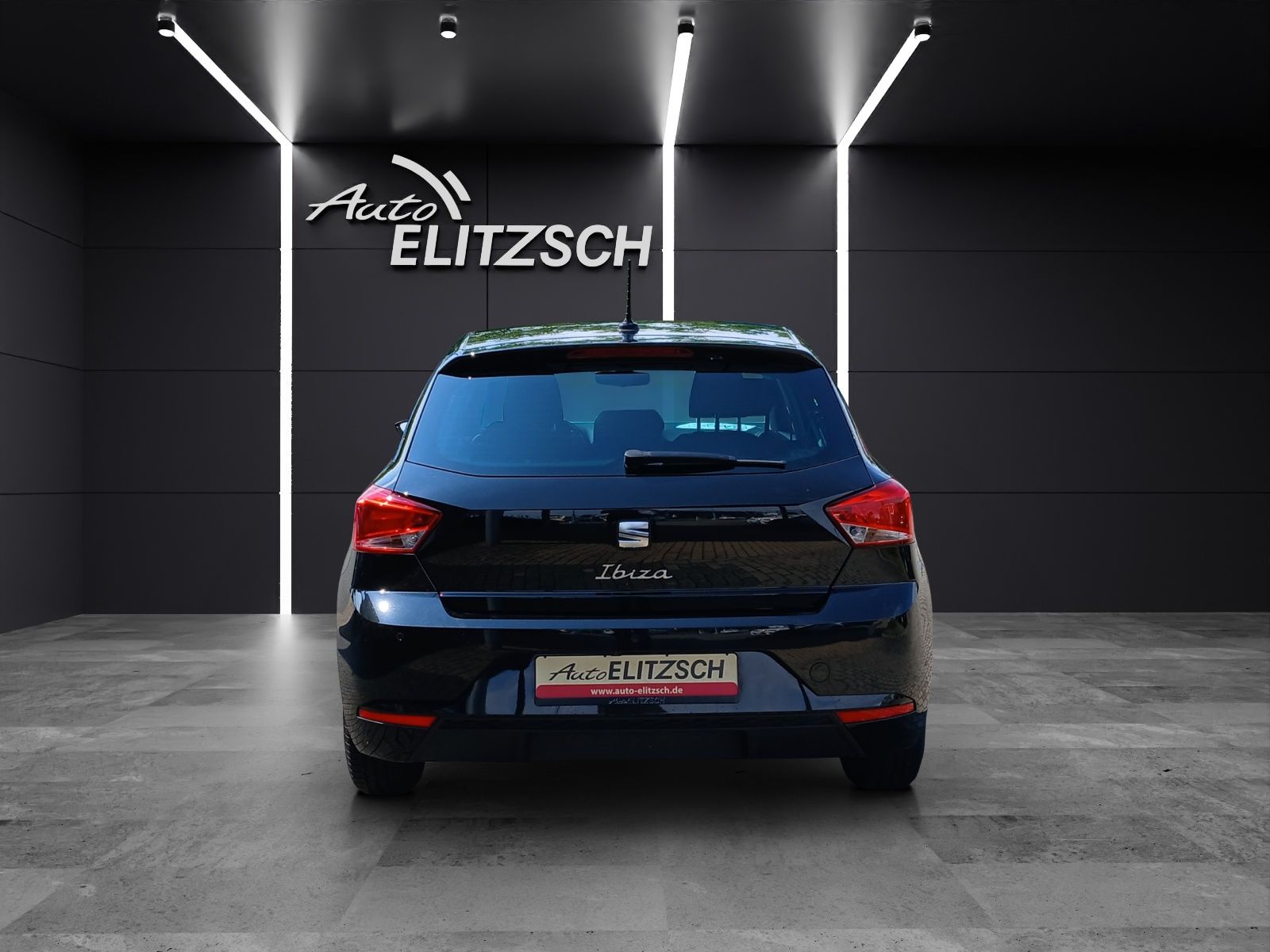 Fahrzeugabbildung SEAT Ibiza TSI Style DSG LED VC ACC RFK SHZ