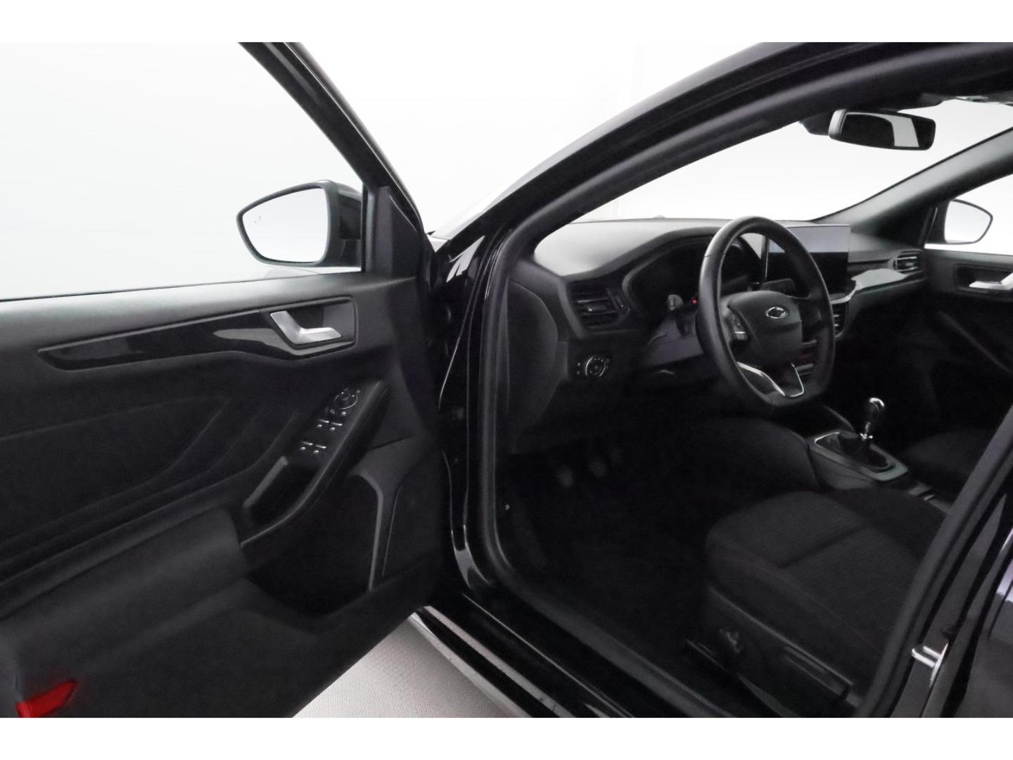 Ford Focus 1.0EB Turnier ST-Line+LED+NAVI+TEMPO+KAMER, миниатюра 13
