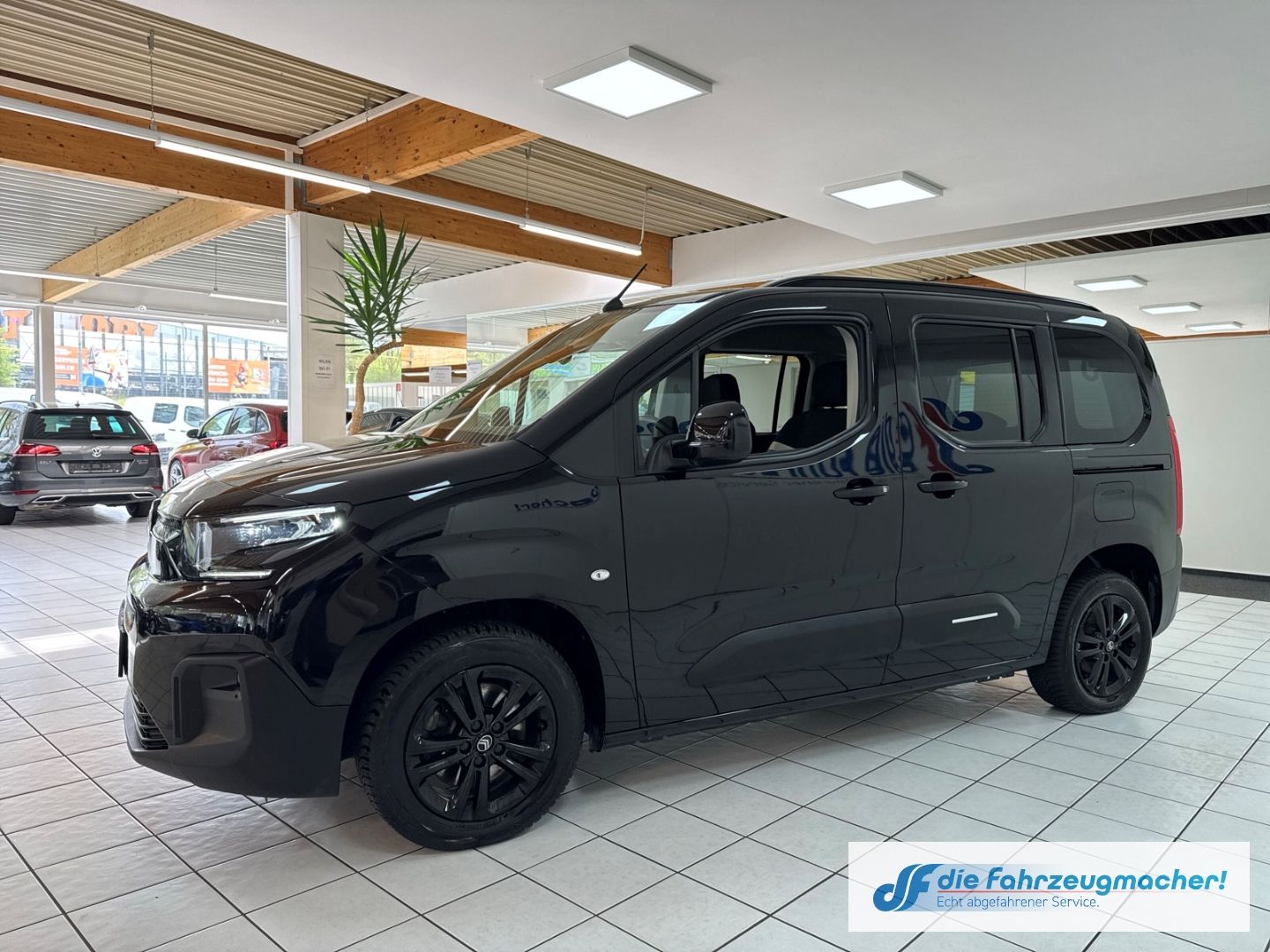 Fahrzeugabbildung Citroën Berlingo Max M Navi Digitales Cockpit Soundsyste