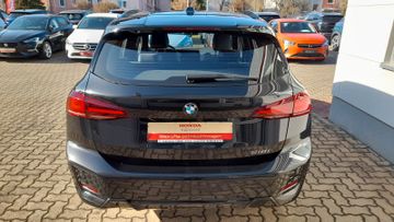 BMW 218 - 6