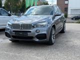 BMW X5 xDrive 40 e/360°/Leder/Head-up/LED/Pano - BMW X5 Gebrauchtwagen in Köln