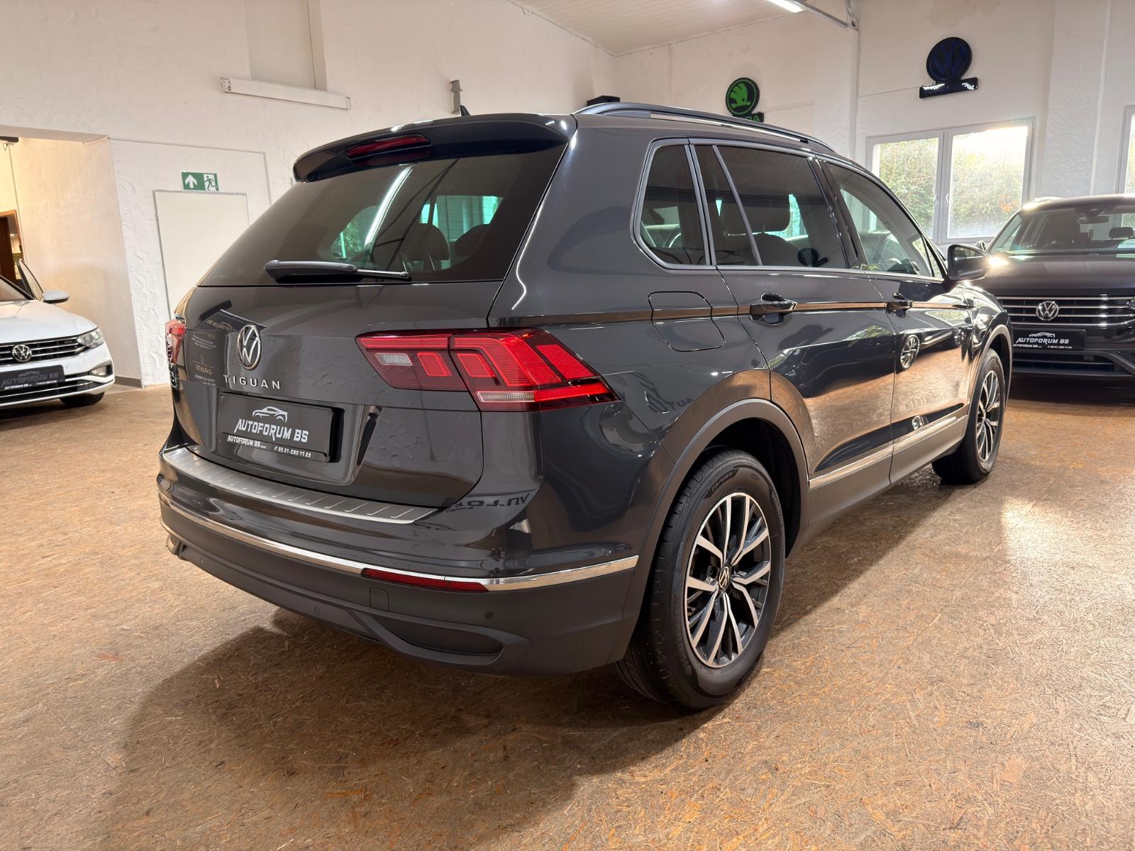 Volkswagen Tiguan Life 2.0TDI DSG/SHZ/ACC/LED/PDC/17", миниатюра 7