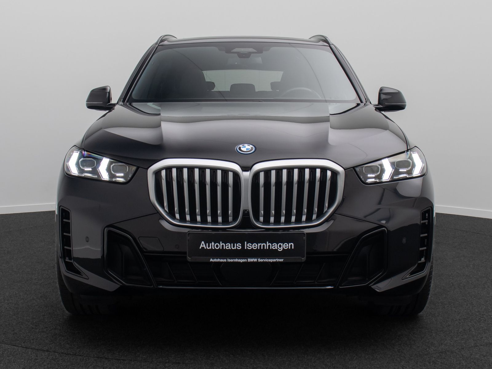 Fahrzeugabbildung BMW X5 xD50e M Sport Panorama 360&deg;HUD DAB H/K 22Zoll