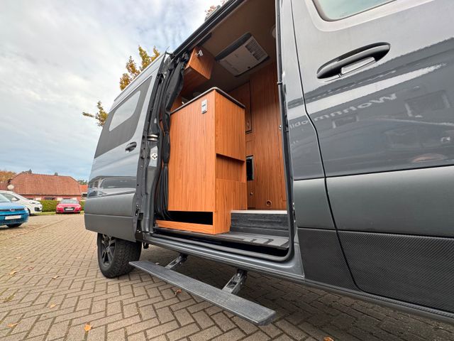 HRZ Freedom Life-Mercedes 3.0-V6-4x4-Standklima-Ahk