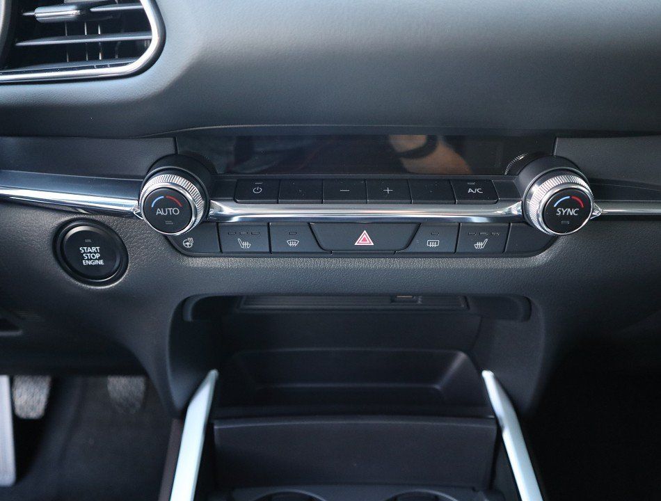 Fahrzeugabbildung Mazda CX-30 Selection G-150 LEDER-S PRE-P DES-P el.Sit