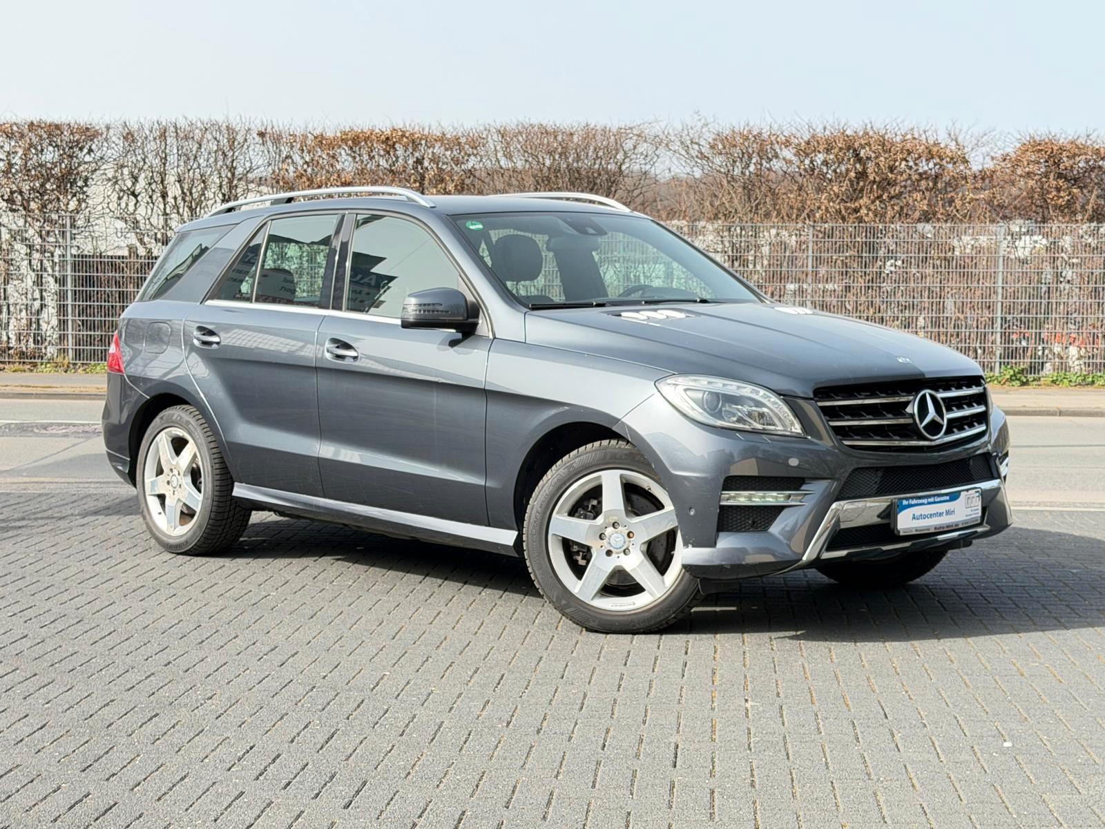 Mercedes-Benz ML 350 CDI BlueTec AMG Line Kamera-Comand-AHK-E6