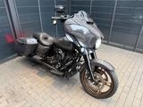 Harley-Davidson Street Glide Ultra FLHTCU 103 Custom - Angebote