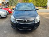 Opel Zafira B1.8 Family Plus.Auto.Xenon.Navi.Shz - mit Benzin-Antrieb: Kombi, Halbautomatik, Klimaanlage