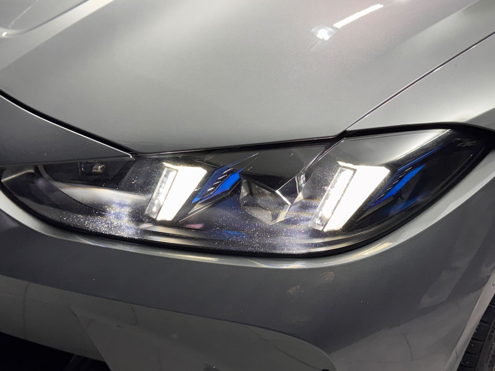 Fahrzeugabbildung BMW M4 Cabrio M xDrive Competition|CARBON-PAKET|ACC|