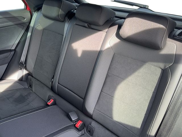 T-Roc 1.0 TSI BLACK STYLE REAR VIEW STANHZG LED