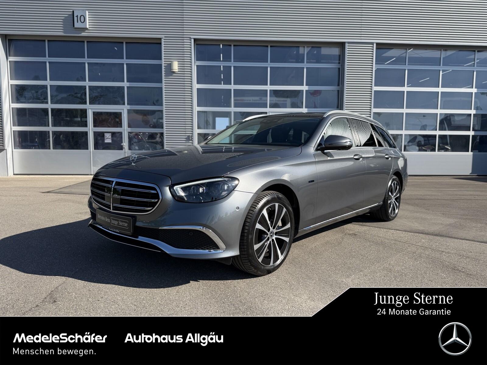 Mercedes-Benz E 300 de T 4m Antg+Exklusive Dist Pano MLED Burm