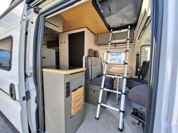 HYMER  ERIBA  HYMERCAR Redwood 601 Trail LED Lithium AHK 