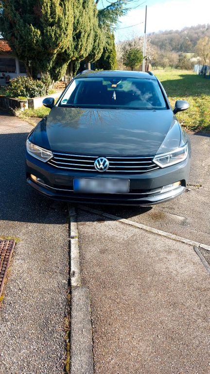 Image of Volkswagen Passat