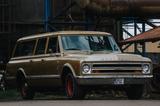 Chevrolet Suburban 1968 - Chevrolet Suburban in Duisburg