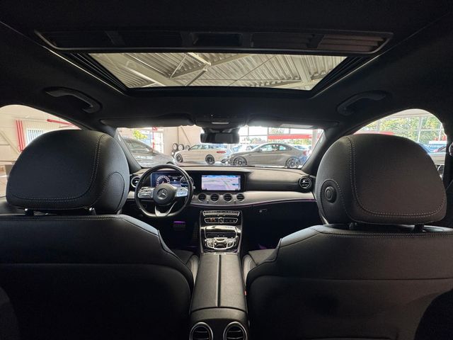 MERCEDES-BENZ E 200 — Foto 27