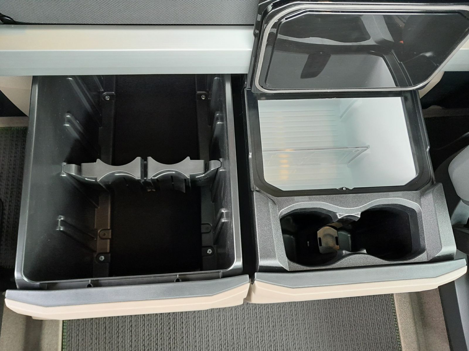 Fahrzeugabbildung DAF FT XG+ 530 EMERALD EDITION
