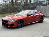 BMW M850i xDrive Gran Coupé Steptronic Voll Voll