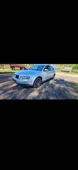 Audi  a4 1.6 mpi sedan gud auto - Audi A4 Sedan Gebrauchtwagen