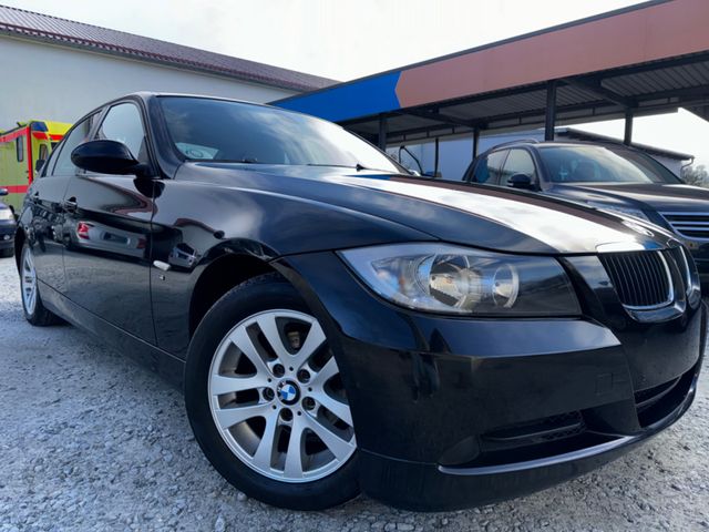 BMW 320i Lim. 1-Hand Tempomat PDC Multi Klimaauto.