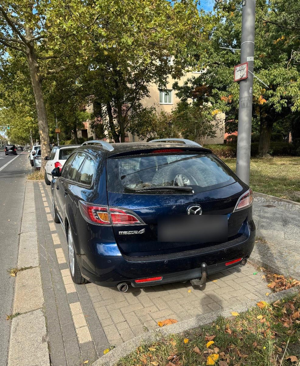 Mazda 2 2008 — rear view