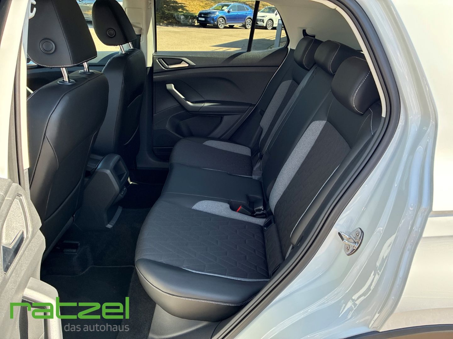 Fahrzeugabbildung Volkswagen T-Cross Goal Life 1.0 l TSI 5 Jahre Garantie LED