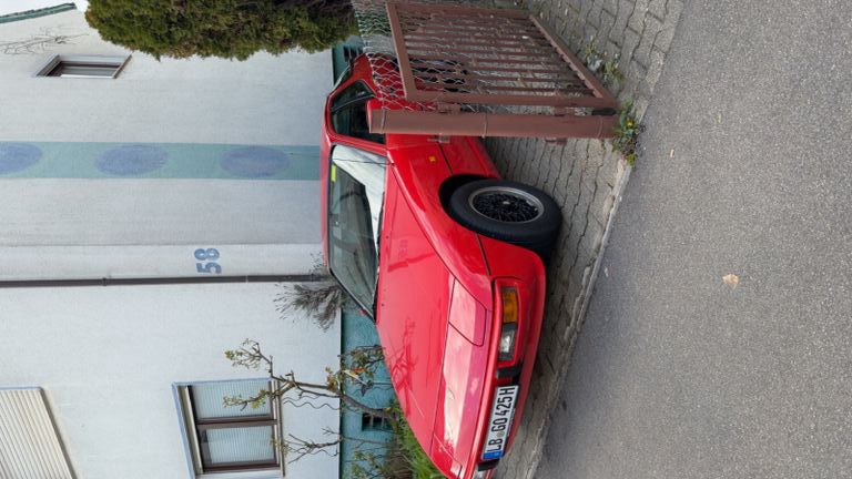 PORSCHE 924 1983